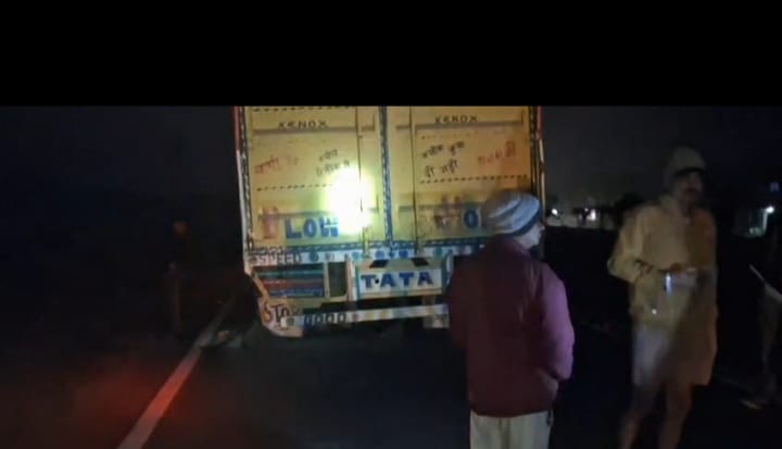 तस्करी के लिए ले जा रहे गौवंश से भरा कंटेनर को पुलिस ने किया जब्त