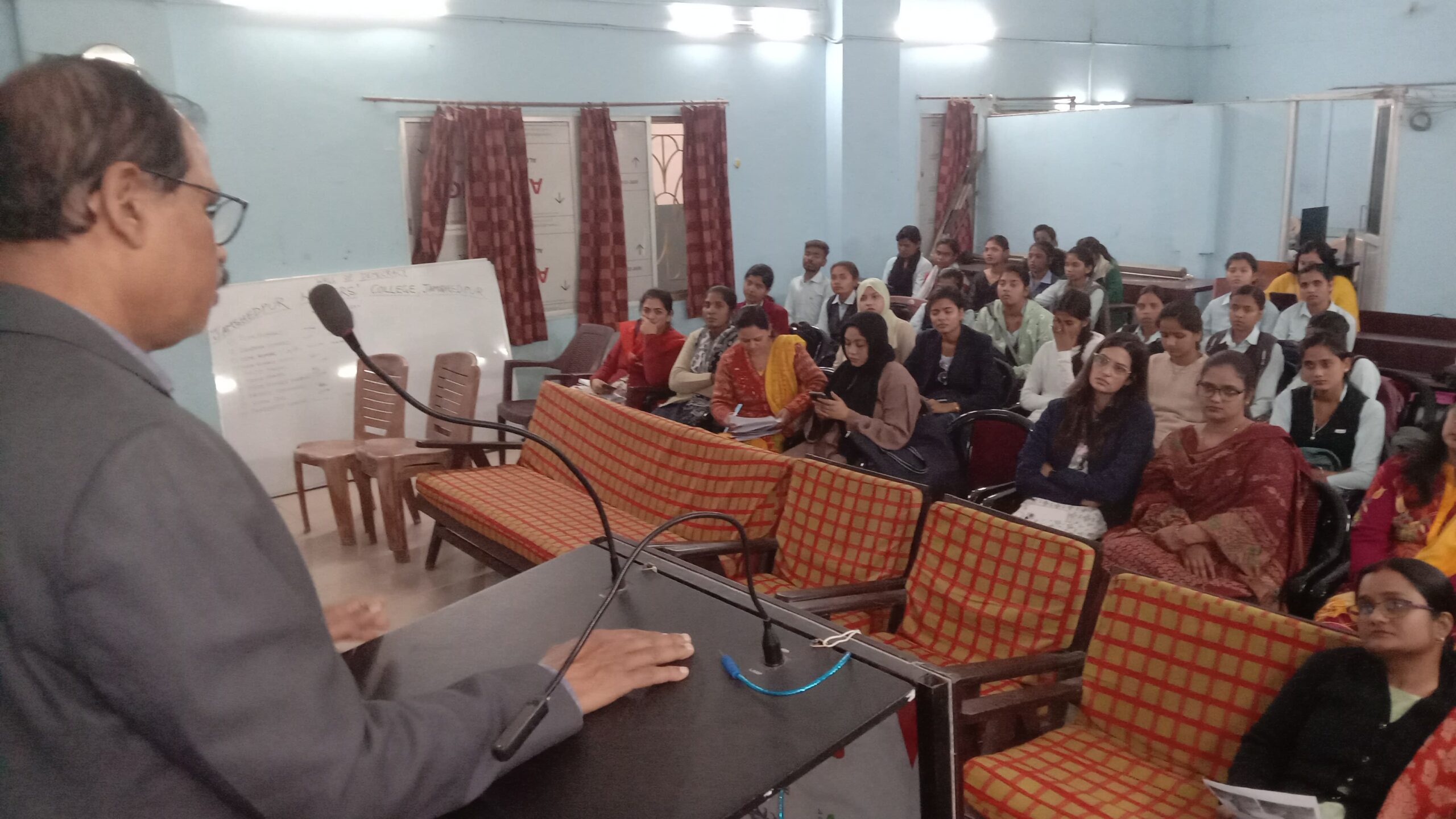 जमशेदपुर वर्कर्स कॉलेज में वीर बाल दिवस का आयोजन