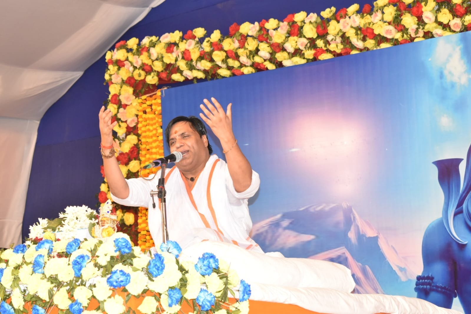 एक अवगुण के कारण गुणनिधि को पिता ने घर से निकाल दिया था- वृजनंदन शास्त्री