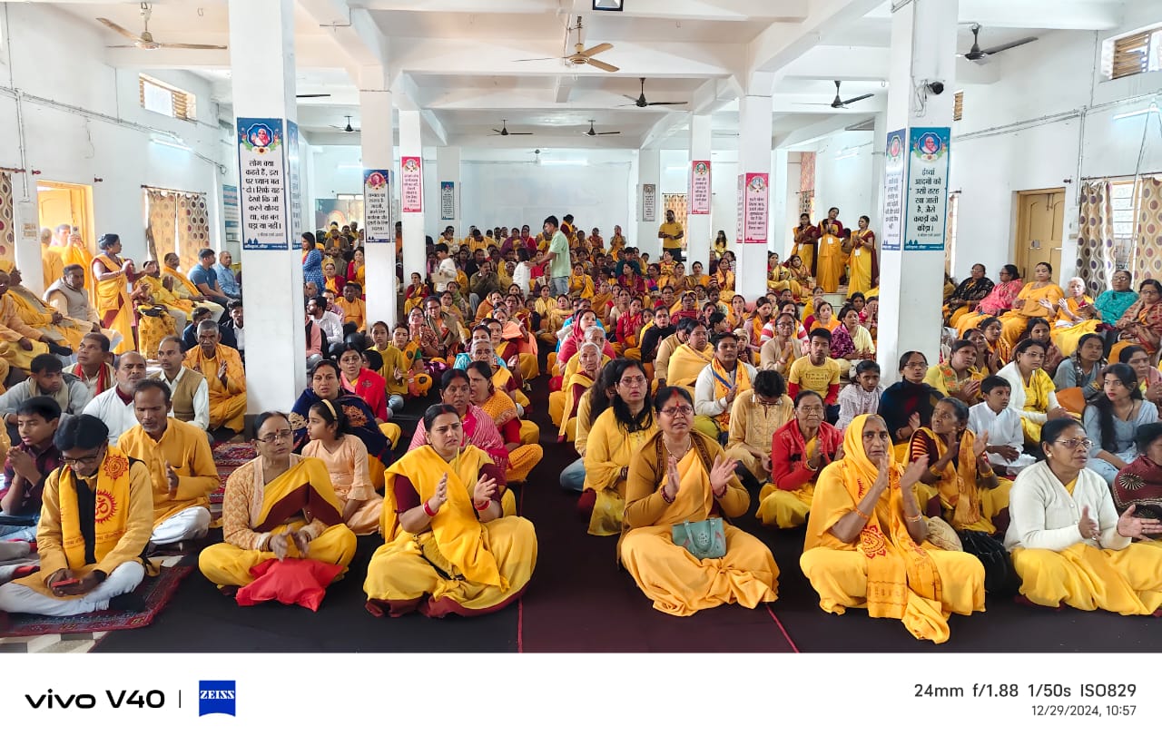 गायत्री शक्ति पीठ की अखंड ज्योति रथ यात्रा पहुंची शहर, हुआ भव्य स्वागत