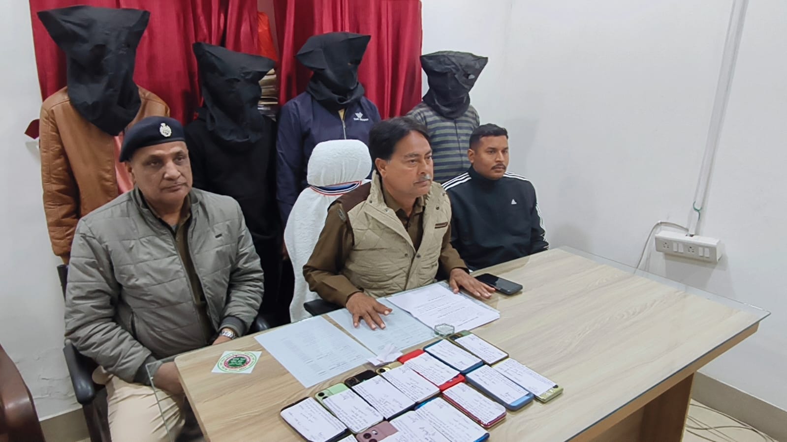 गिरिडीह साइबर पुलिस ने चार अपराधियों को किया गिरफ्तार