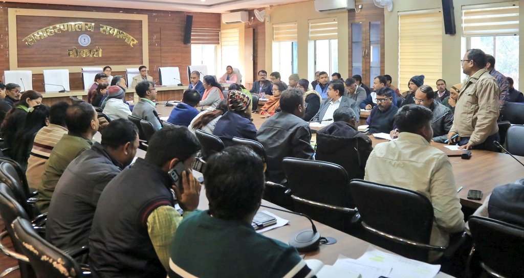 बोकारो जिले के 28 विद्यालय के प्रधानाध्यापकों को डीईओ ने किया शोकॉज, 03 दिनों में जवाब समर्पित करने का दिया निर्देश