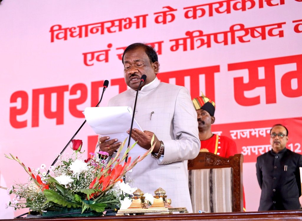 Jamshedpur: बिष्टुपुर गोपाल मैदान में गणतंत्र दिवस की तैयारी जोरों पर, कल मंत्री रामदास सोरेन करेंगे झंडोत्तोलन