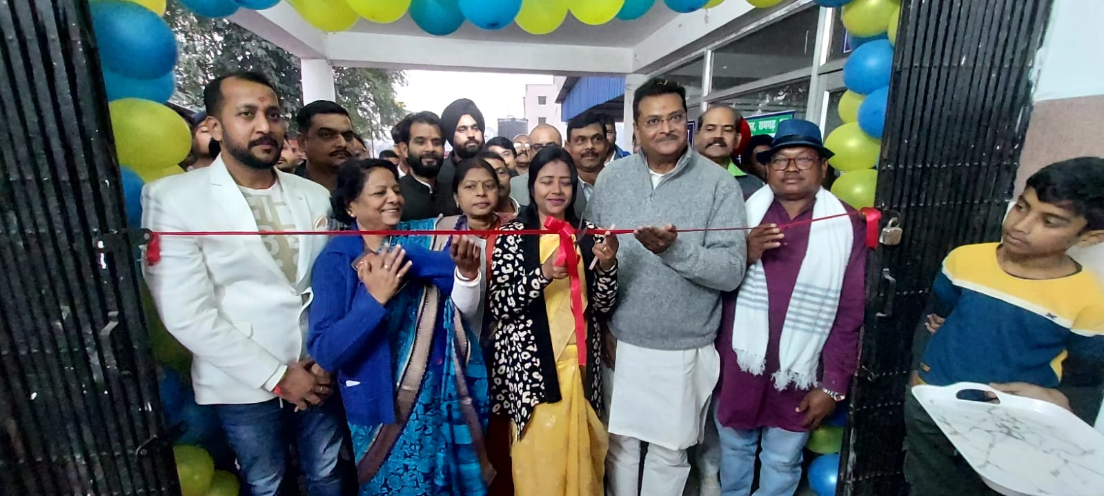 सदर अस्पताल रामगढ़ में डायलिसिस सेन्टर का हुआ शुभारंभ