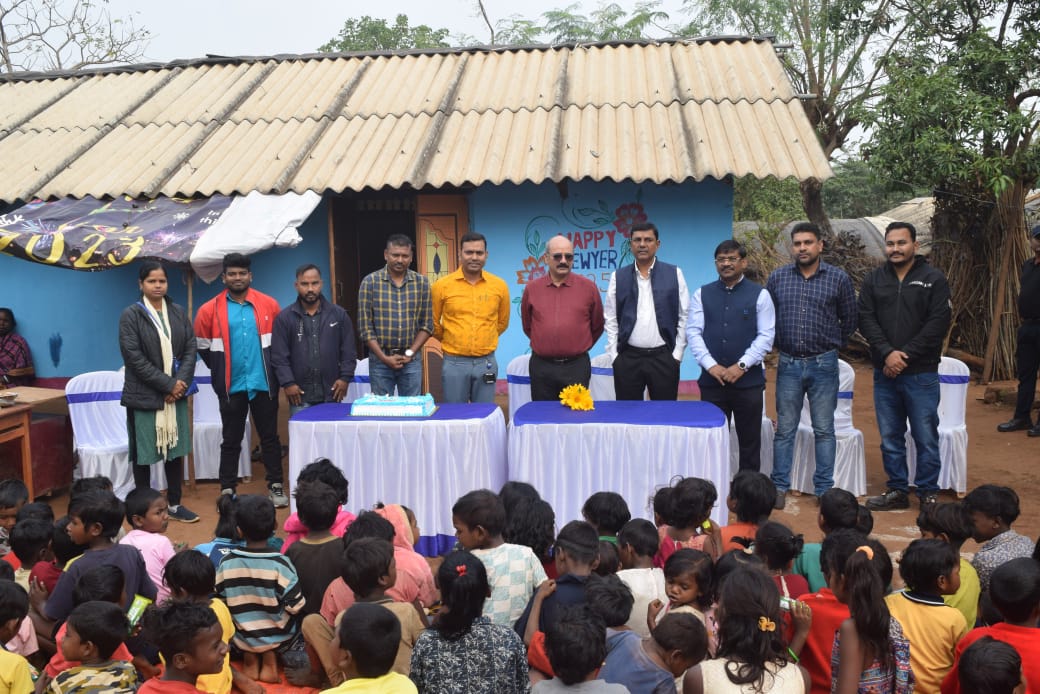 टाटा स्टील फाउंडेशन ने सुकिंदा में पीवीटीजी समुदायों के साथ मनाया नववर्ष 2025