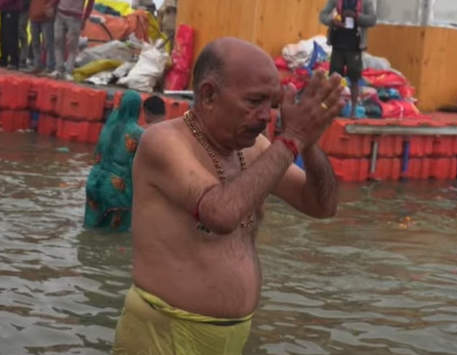 Jharkhand: मकर संक्रांति पर महाकुंभ में शामिल हुए विधानसभा अध्यक्ष रवींद्रनाथ महतो, शेयर की तस्वीरें