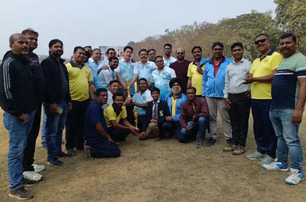 Jamshedpur: प्रेस क्लब द्वारा आयोजित मीडिया कप में डॉक्टर क्रिकेट एसोसिएशन की टीम बनी विजेता
