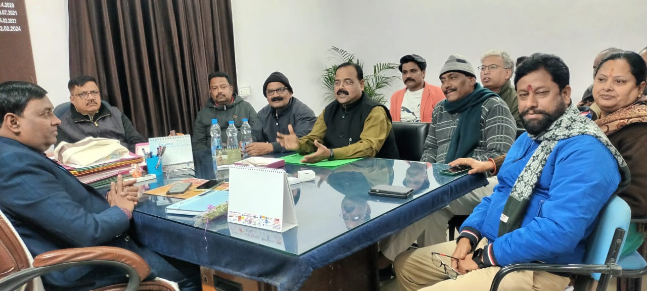 नशा एक अभिशाप इससे अपने समाज और युवाओं को बचाएं  – सोनारी थाना प्रभारी