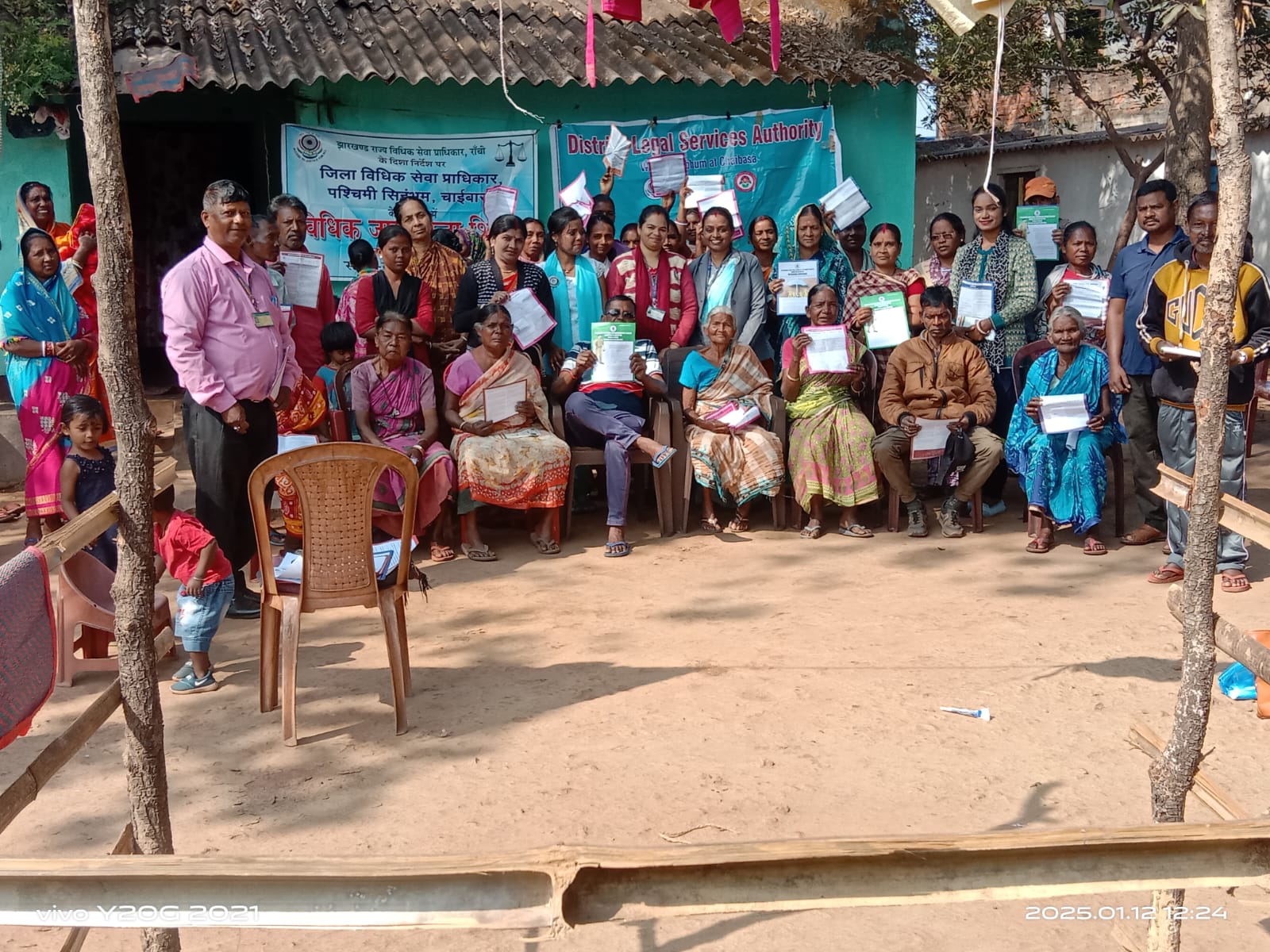 Noamundi में कानूनी जागरूकता अभियान का आयोजन, बाल अधिकारों से लेकर महिला सुरक्षा तक की दी गई जानकारी