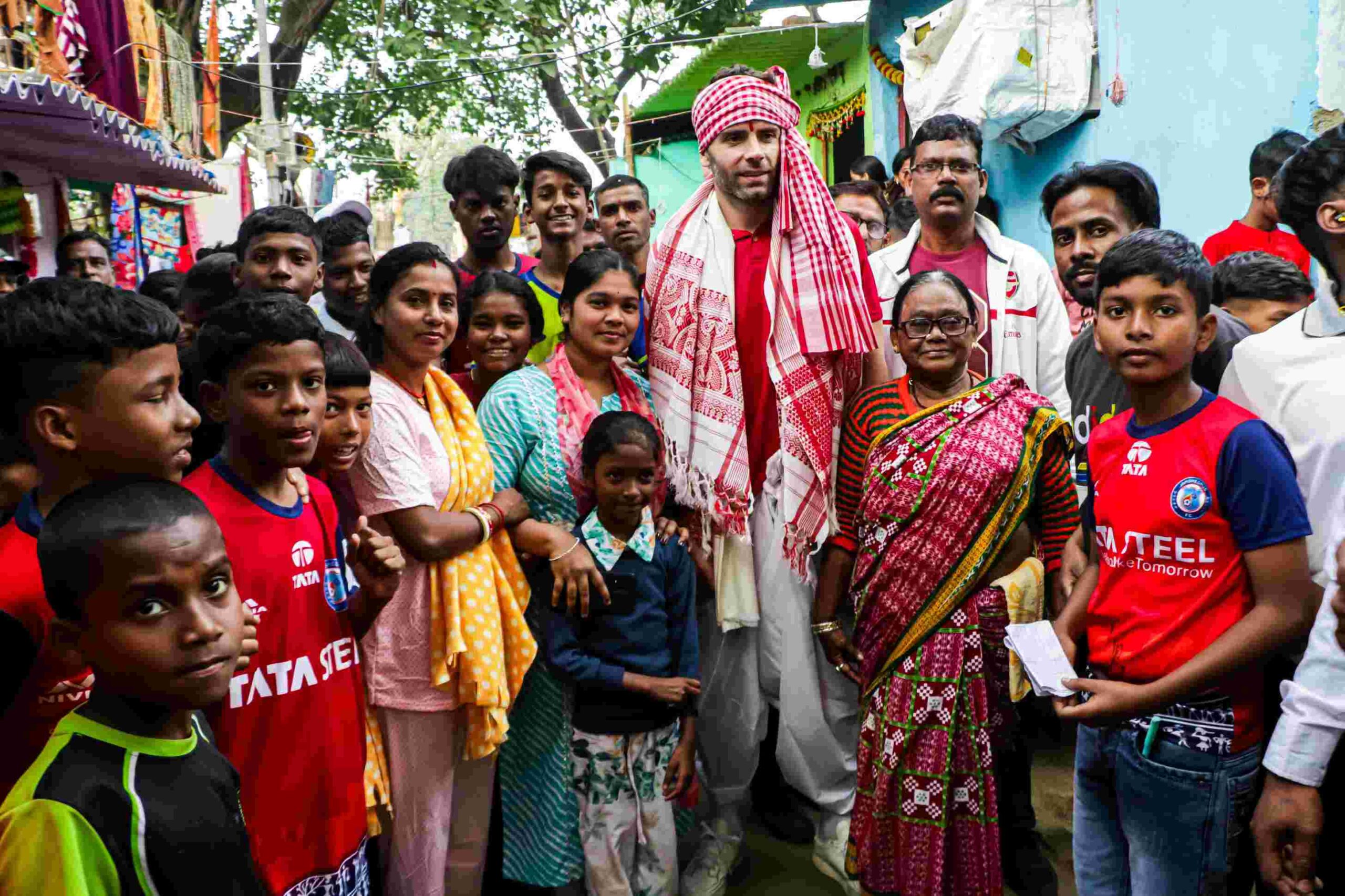Jamshedpur FC के कप्तान Javi Hernandez टुसु मेला में झारखंड के पारंपरिक परिधान में आये नजर
