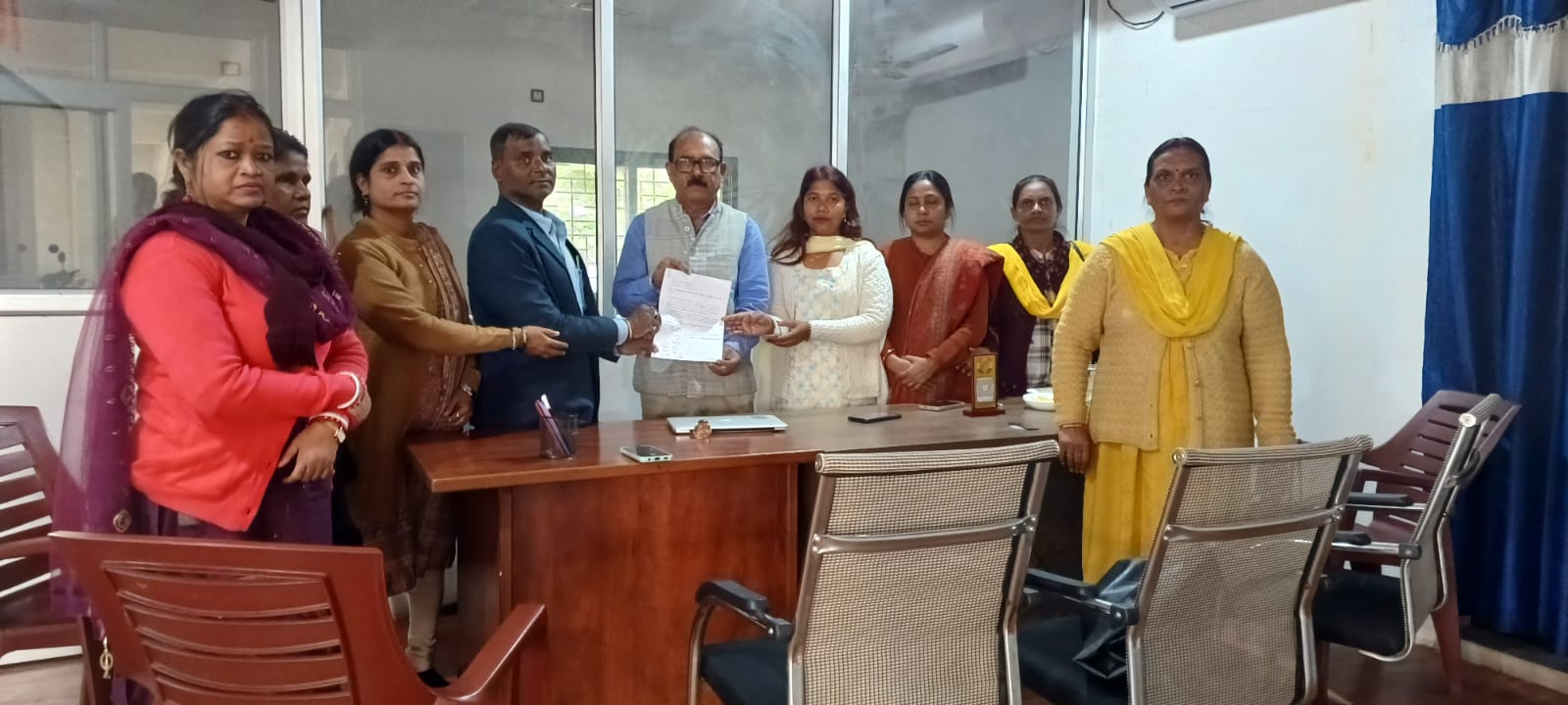 Kolhan University: बीएड शिक्षकों ने उठाई अनुबंध विस्तार और वेतन विसंगति की मांग