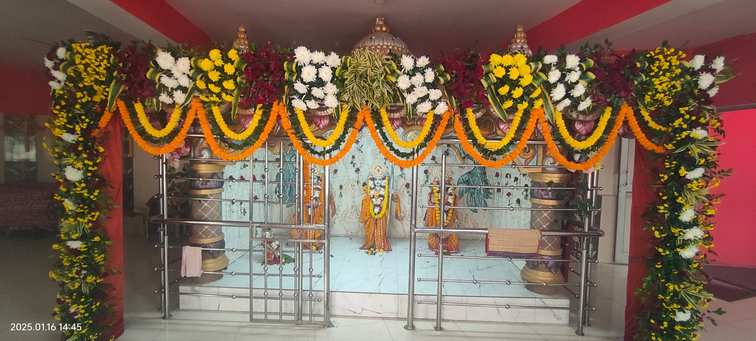 Chaibasa: गोल्डन टेम्पल में 61,000 हनुमान चालीसा पाठ का हुआ आयोजन