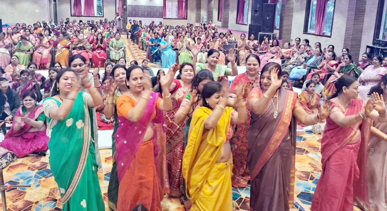 Jamshedpur: श्री श्याम बाबा के प्राण प्रतिष्ठा अनुष्ठान के तीसरे दिन हुआ संगीतमय सुंदरकांड और जलाभिषेक पूजा