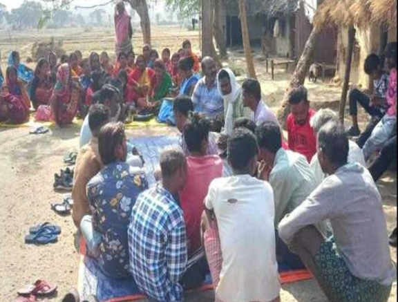 Chakulia: सोनाहारा प्राथमिक विद्यालय में ग्राम सभा का आयोजन