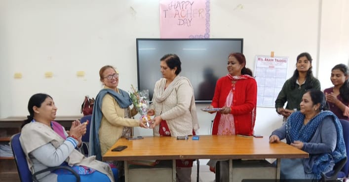 Jamshedpur: ग्रेजुएट कॉलेज के जूलॉजी विभाग में मॉडल प्रदर्शनी का आयोजन