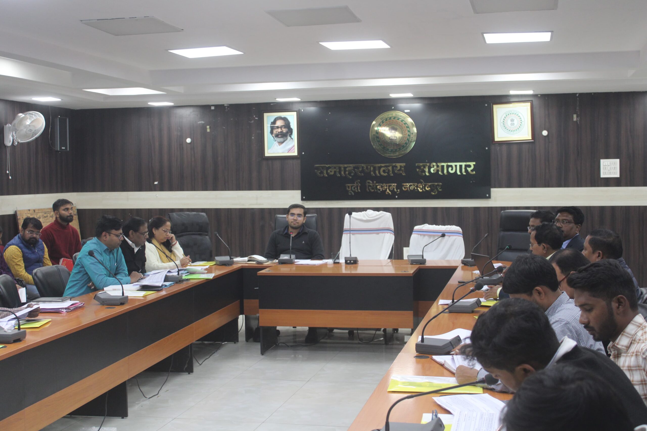 Jamshedpur: स्वच्छ भारत मिशन पर जिला जल एवं स्वच्छता समिति की बैठक, ODF प्लस गांवों के लिए नई योजनाएँ