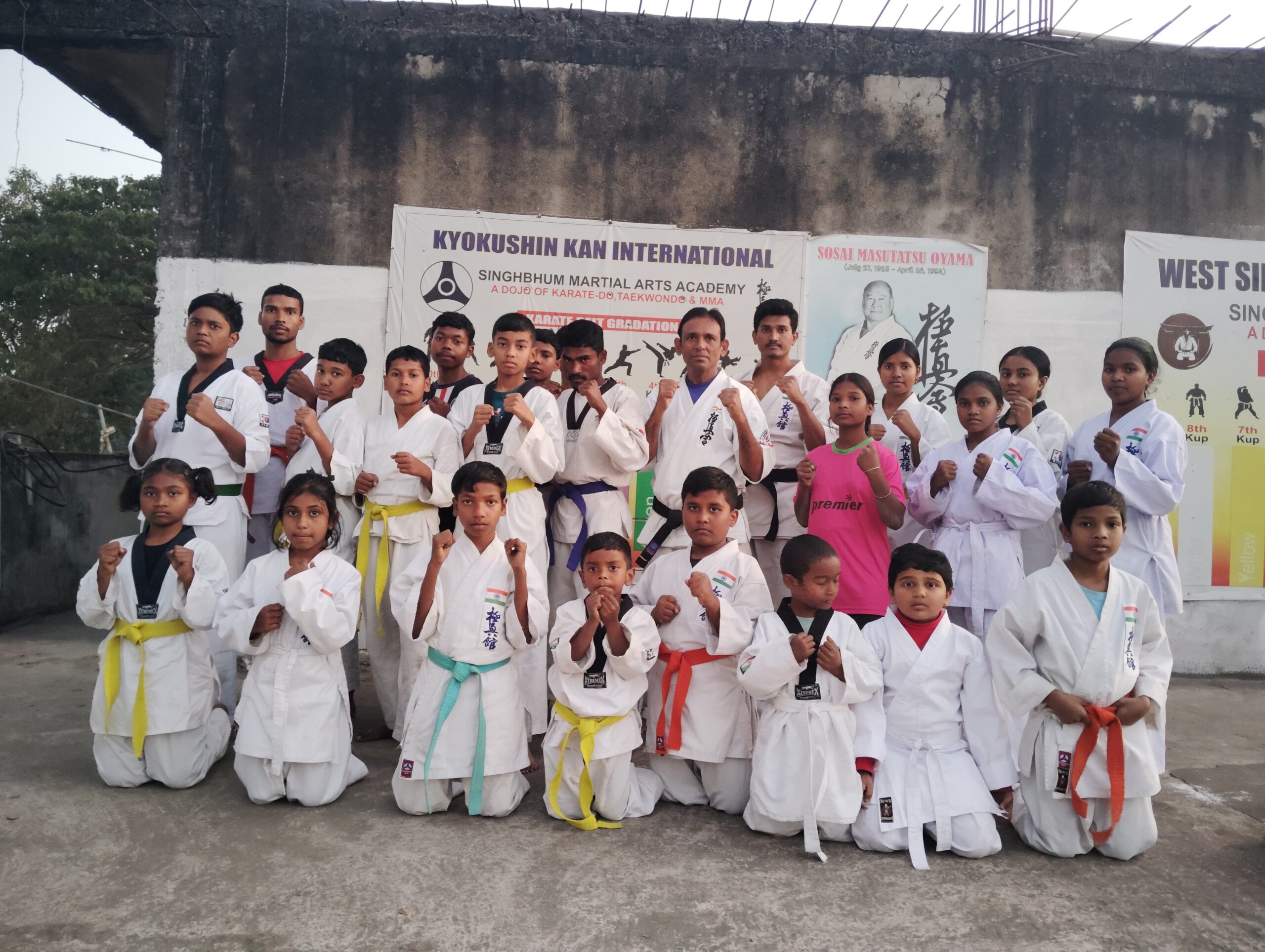 Kharsawan: “Martial Art Winter Camp” में बच्चों को मिल रहा अद्भुत प्रशिक्षण, कौन ले सकता है भाग?