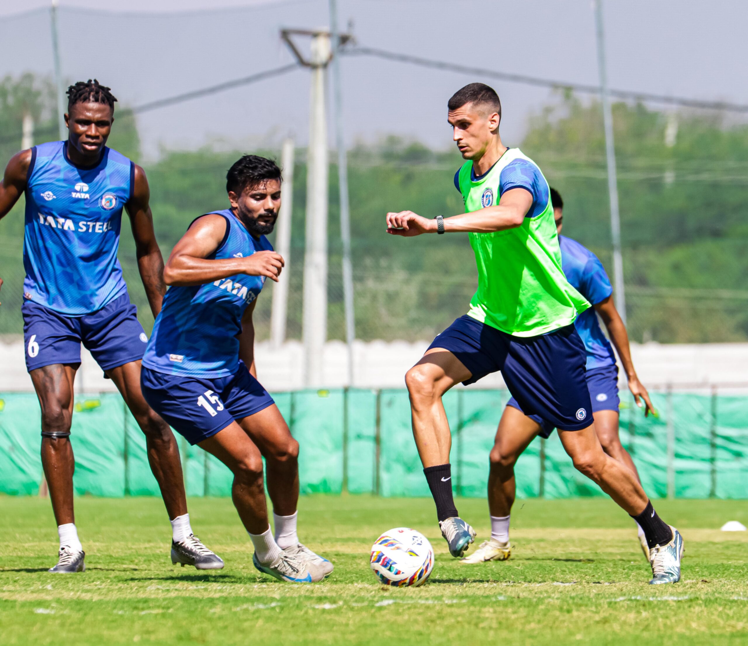 Jamshedpur: JFC Vs.हैदराबाद आज, क्या Jamshedpur FC जीतकर शीर्ष दो में पहुंचेगी?