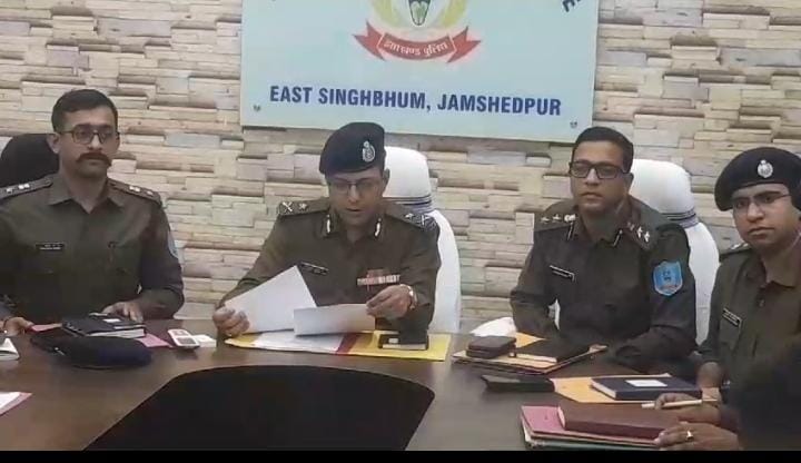 Jamshedpur: जमशेदपुर में बढ़ते अपराध पर जोनल आईजी ने की बैठक, दिए यह निर्देश