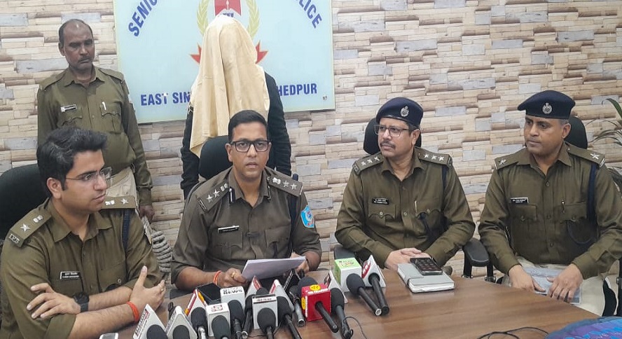 Jamshedpur: कीताडीह का आबिद खान 30 लाख की ब्राउन शुगर के साथ गिरफ्तार, परसुडीह पुलिस की बड़ी सफलता