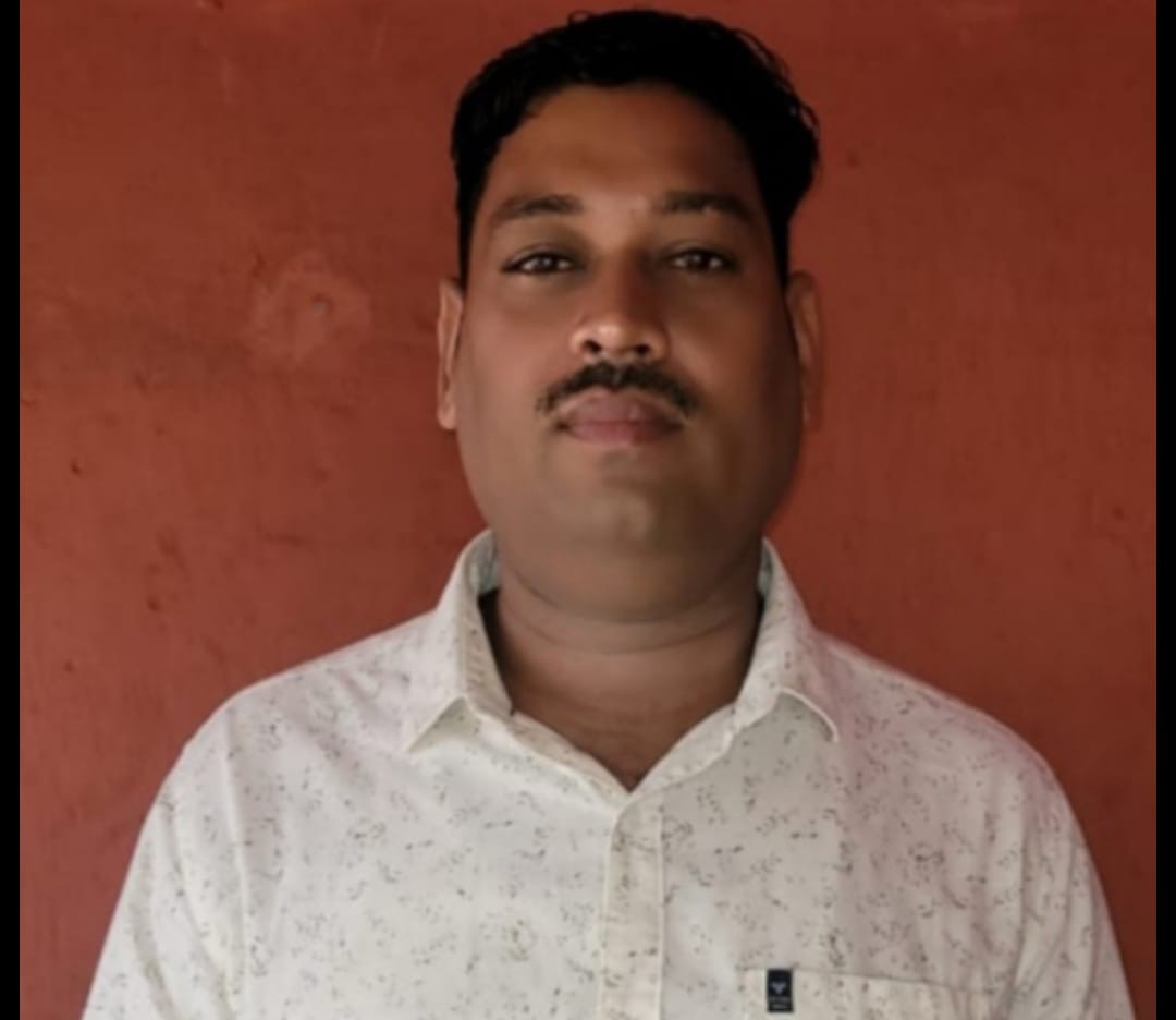 West Singhbhum: समाजसेवी अरविन्द चौरसिया ने की बंद पड़े माइंस को फिर से चालू करने की मांग