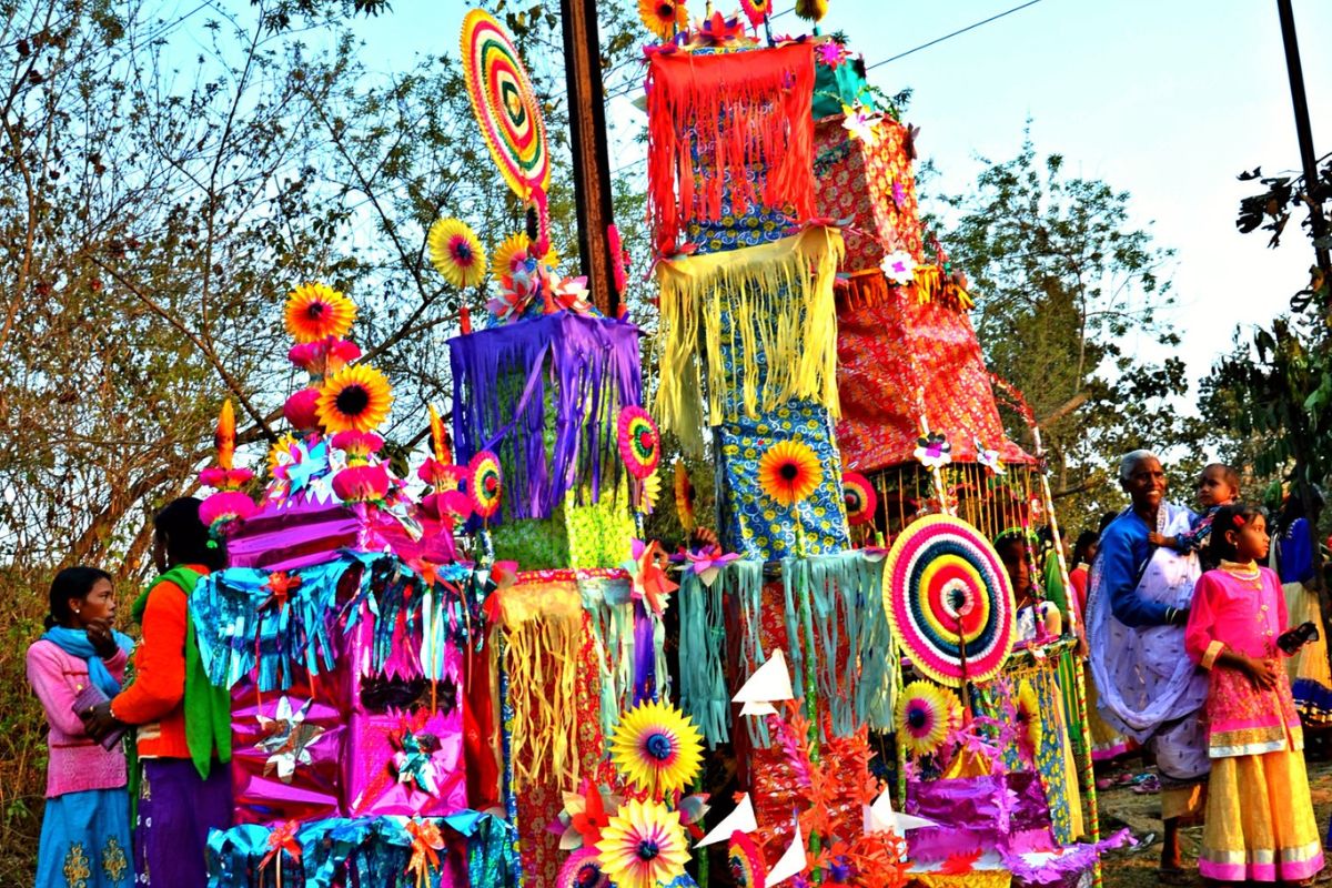 Tusu 2025: कल मनाया जाएगा टुसू, प्रतिमा की कीमत 1000 से लेकर 10,000 रुपये तक