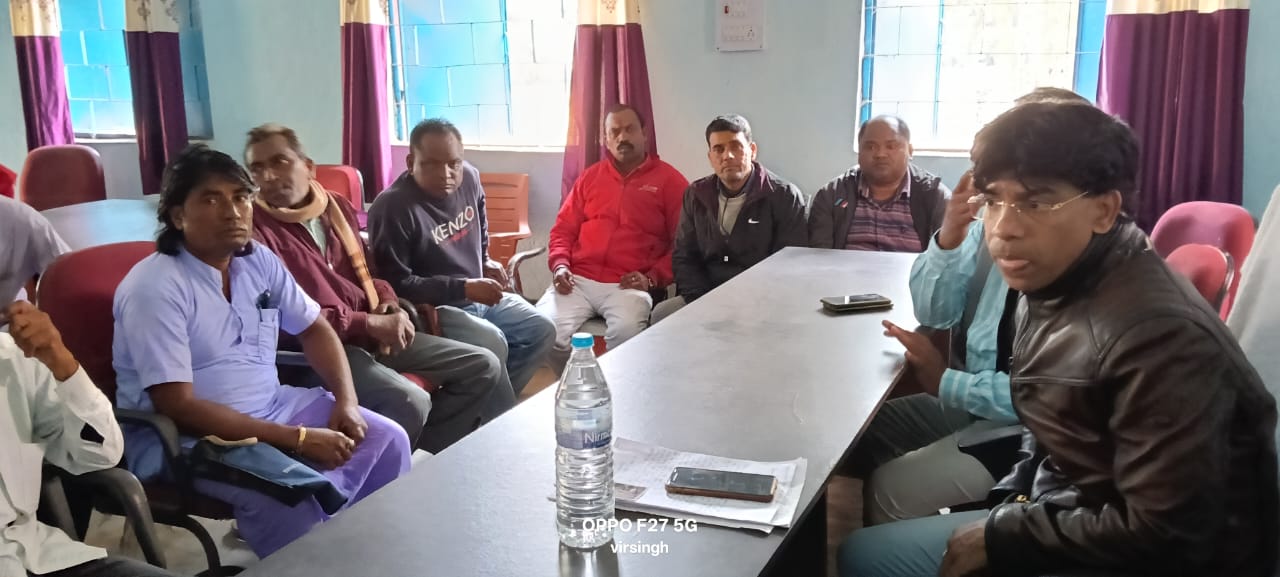 जनता दरबार में विधायक अमित महतो ने अंचल निरीक्षक को फटकारा