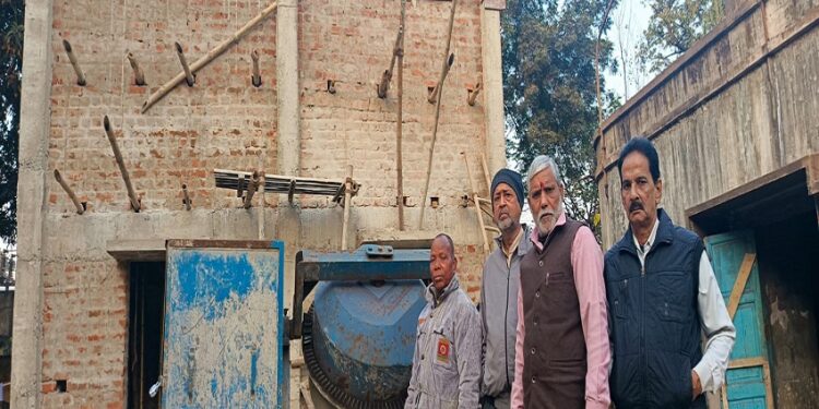 jamshedpure : मोटर की बेयरिंग टूटने से बागबेड़ा हाउसिंग कॉलोनी में जलापूर्ति ठप