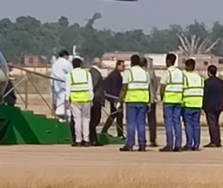 Deoghar : ममता बनर्जी पहुंची देवघर, अलीपुरद्वार के लिए हुई रवाना