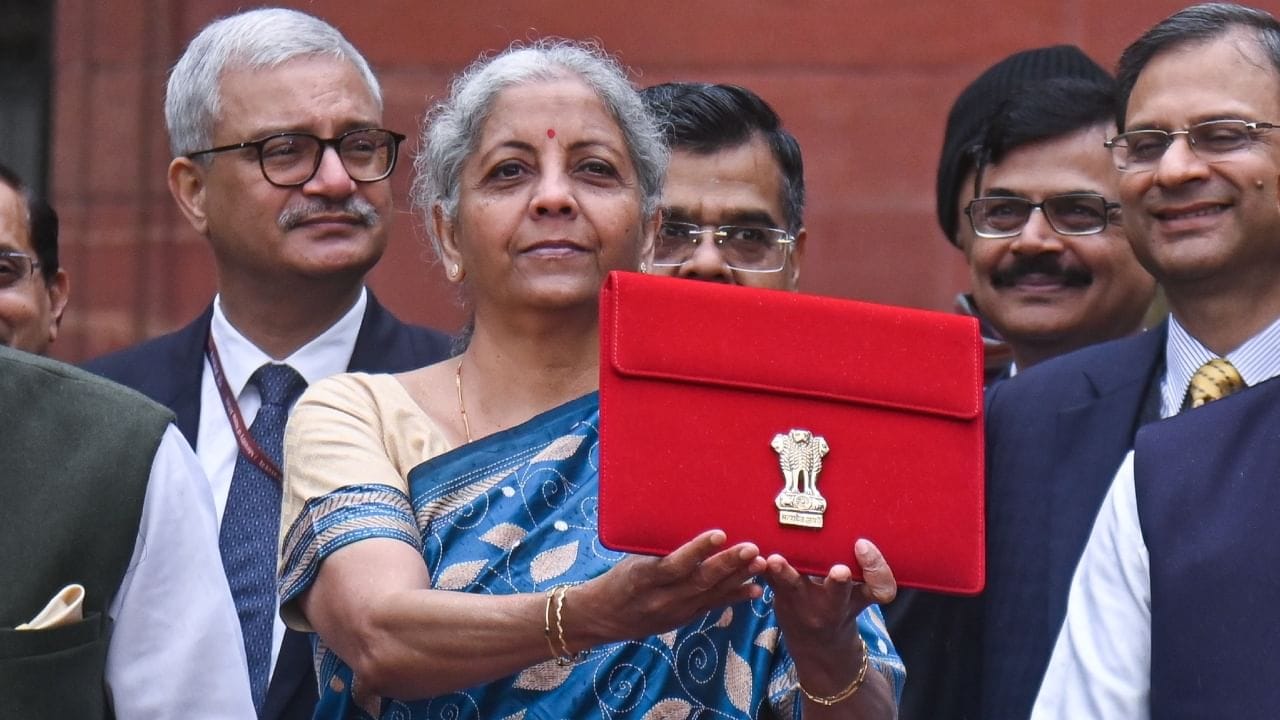 BUDGET 2025-26 : सरकार के समक्ष चुनौतियां, आम लोगों की अपेक्षाएं, एक रिपोर्ट…