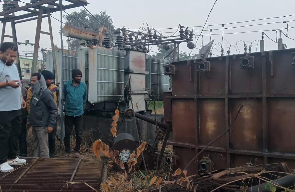 Potka: विद्युत सब स्टेशन में कर्मियों को बंधक बनाकर चोरों ने की लाखों की चोरी