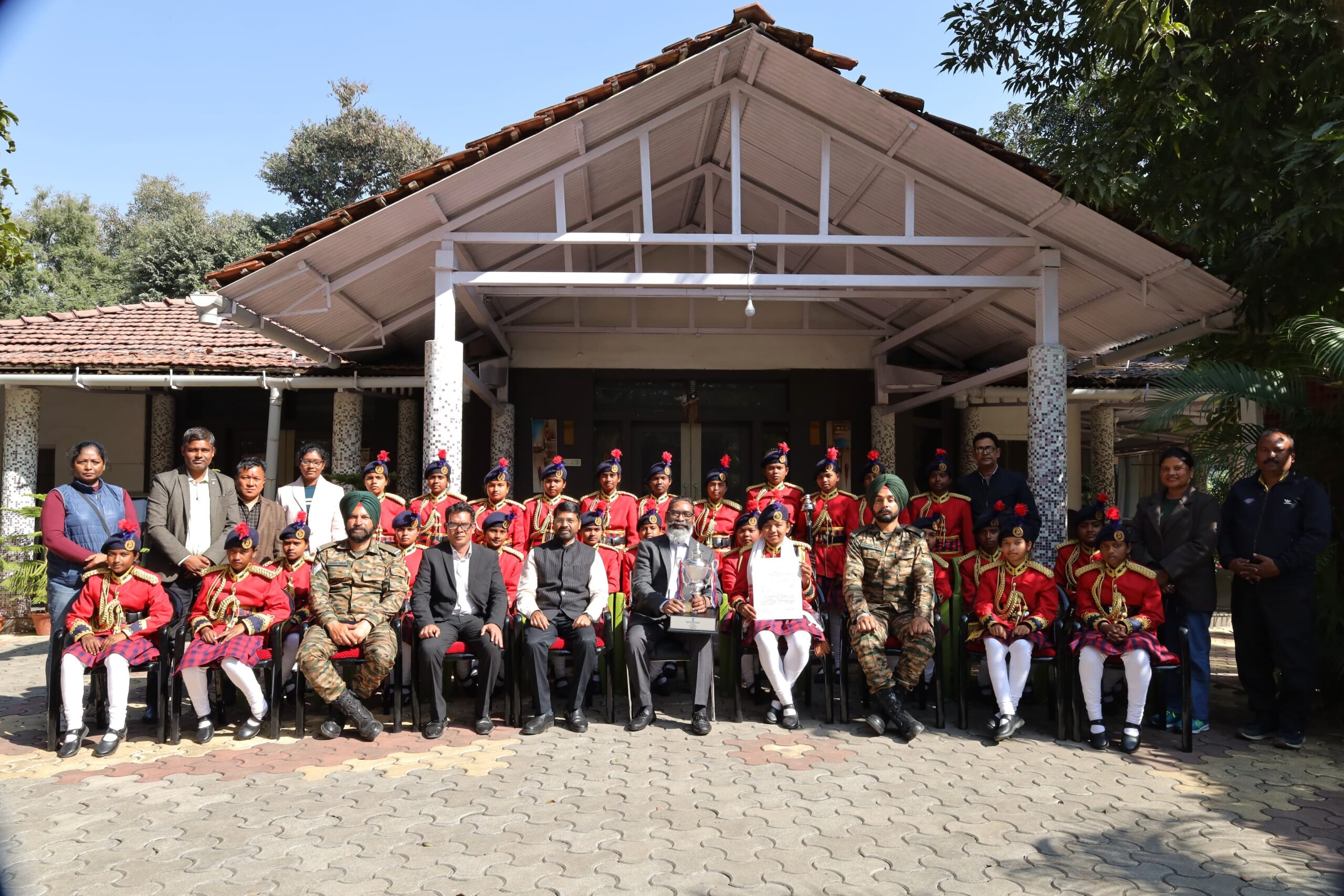 Jharkhand: राष्ट्रीय स्तर पर बैंड कॉम्पटीशन में कस्तूरबा गांधी विद्यालय की जीत, मुख्यमंत्री ने दी टीम को बधाई