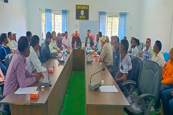 Gudabandha : प्रखंड सभागार में BLBC की बैठक व किसान ऋण मेला आयोजित