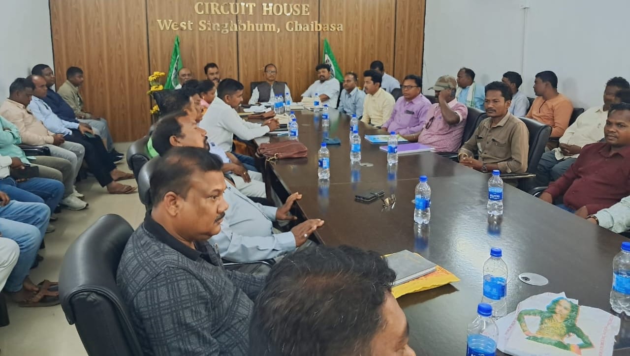 Chaibasa : 15 फरवरी तक झामुमो की प्रखंड, नगर व पंचायत समितियों का होगा पुनर्गठन : सोनाराम देवगम