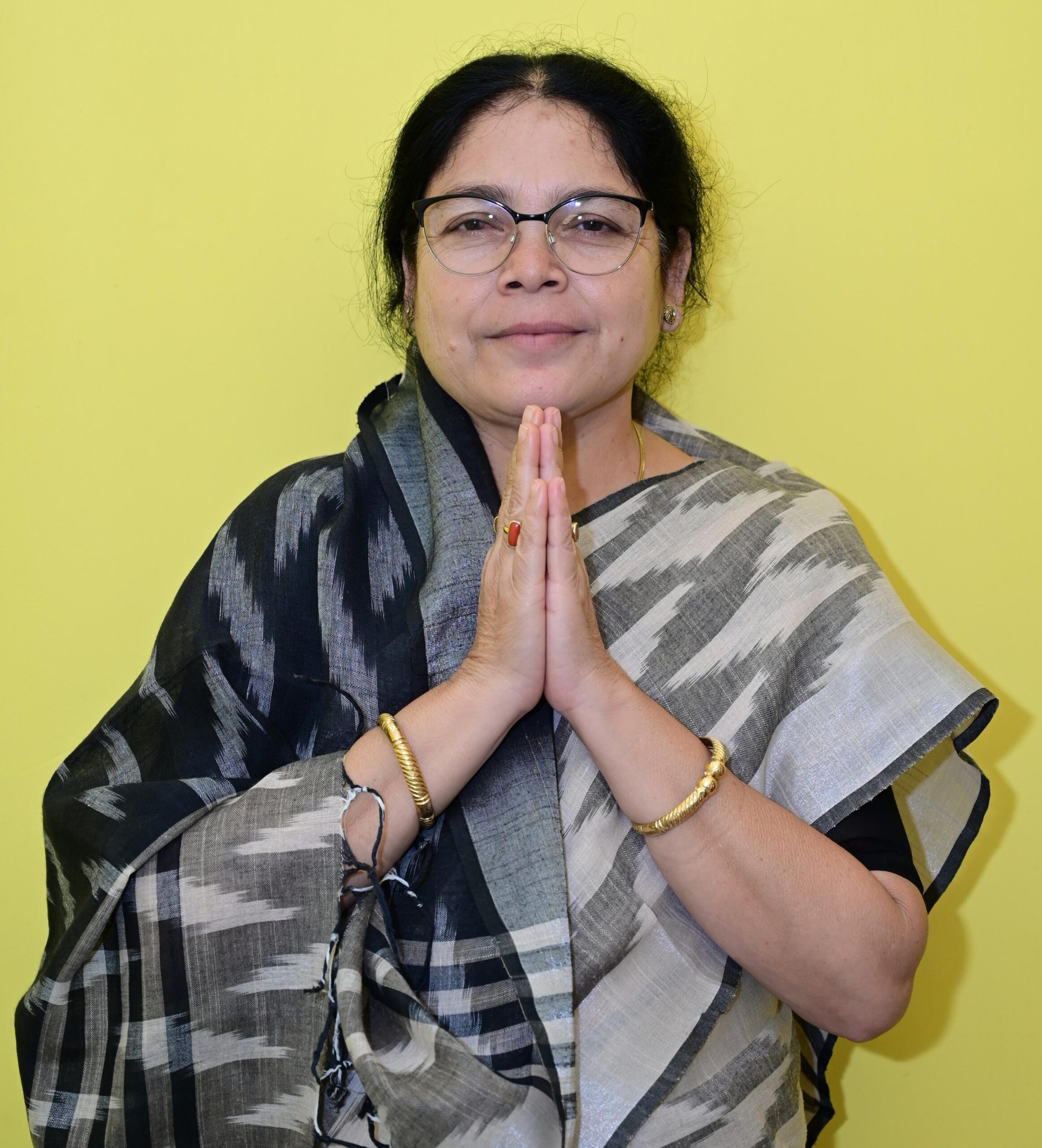 Seraikela : विधायक सविता महतो ने टीएमएच का बिल माफ कराकर शव परिजनों को सौंपा