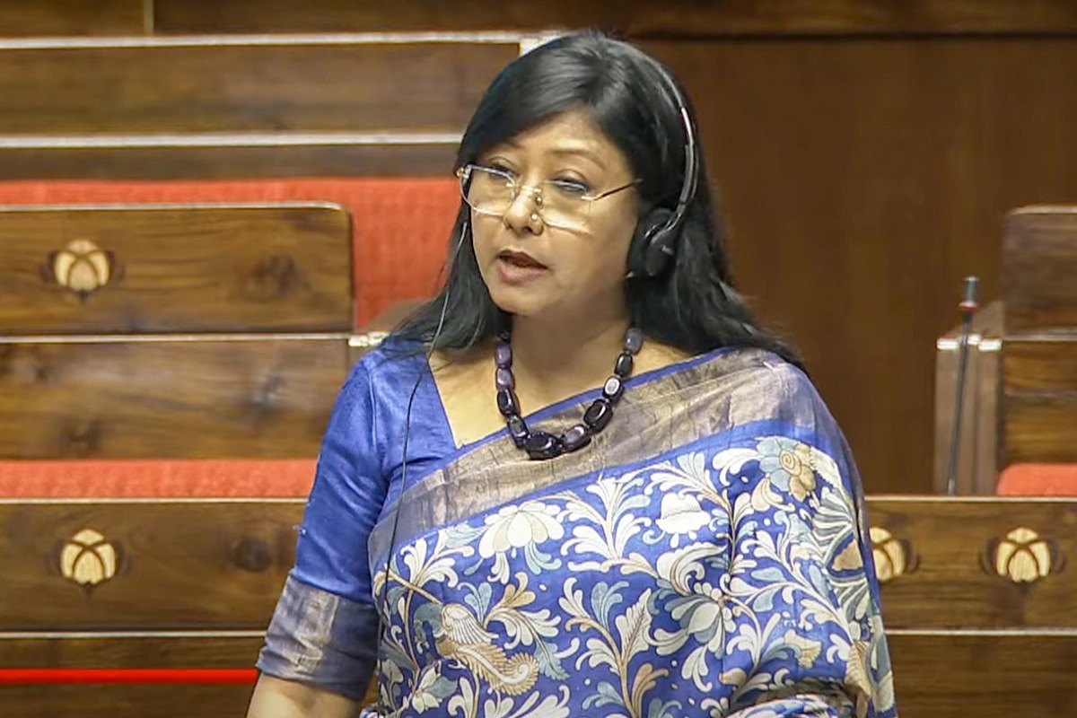 Jharkhand: सड़क दुर्घटना में राज्यसभा सांसद महुआ माजी घायल, बेटे को कार चलाते समय आई थी झपकी