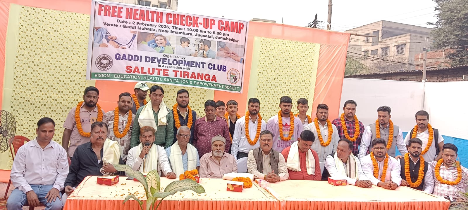 Jamshedpur: स्वास्थ्य सेवाओं का एक नया आयाम- फ्री मेगा मेडिकल कैम्प, 472 लोगों की जांच