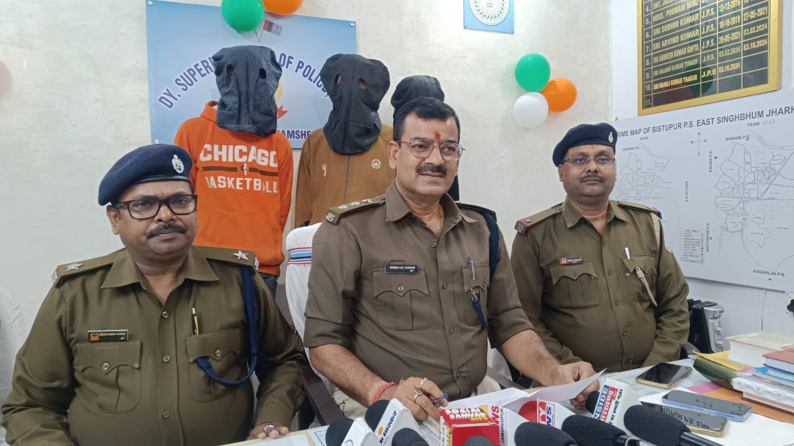 Jamshedpur: पिकअप वैन चोरी का मामला, पकड़े गए तीन आरोपी