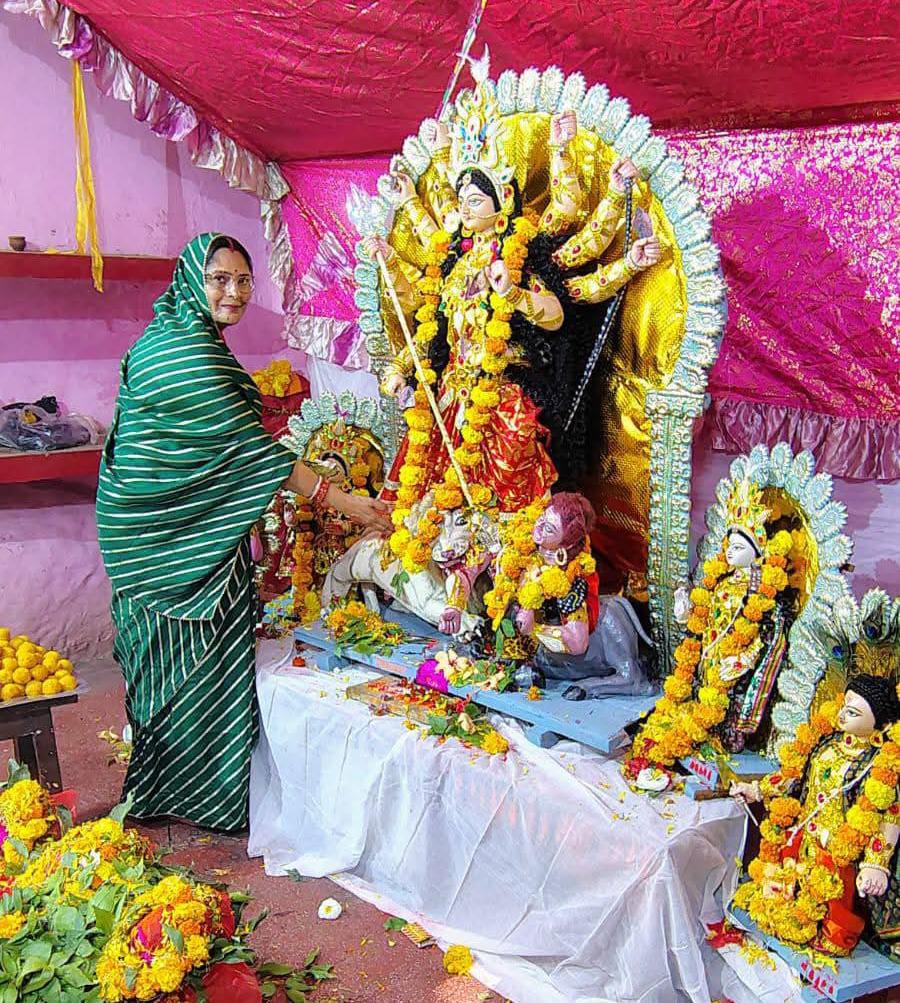 Deoghar : देवघर में माघी दुर्गोत्सव की धूम, नवमी पर मां के दर्शन को उमड़े भक्त