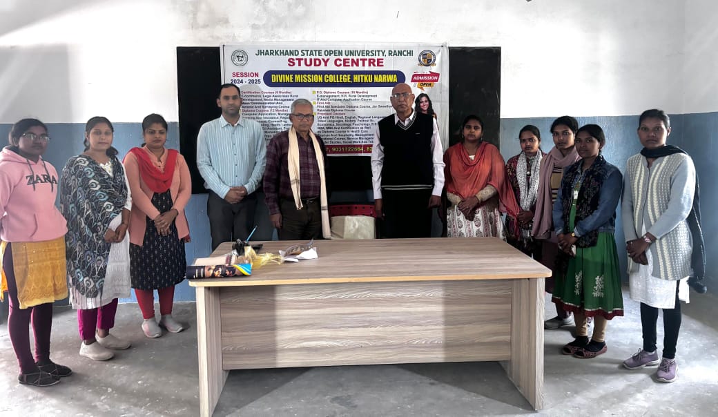 Jadugora : डिवाइन मिशन महाविद्यालय के नये कोडिनेटर बने अमरेंद्र कुमार सिंह