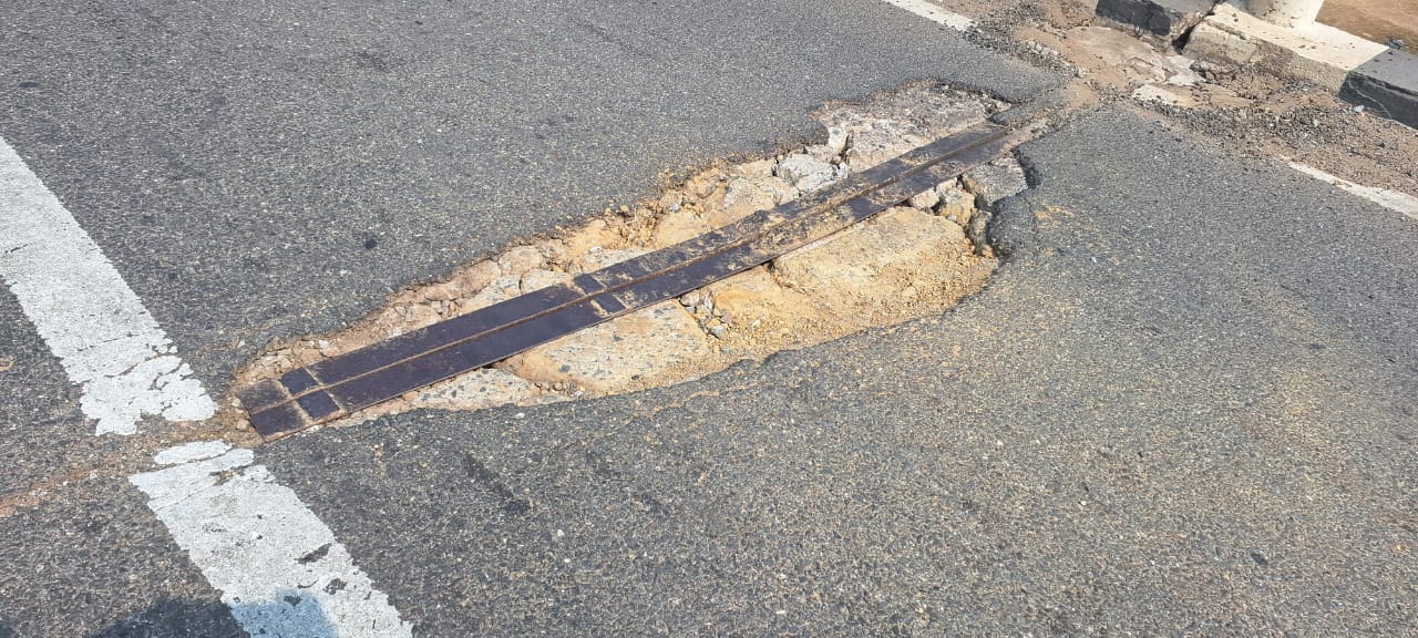 potka : हाता-मुसाबनी सड़क पर आई दरारें, एक साल पहले हुई थी मरम्मत