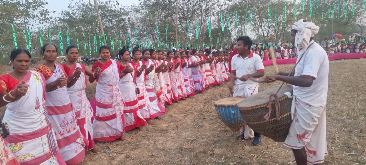 Potka : शहीद दुसा-जुगल के 235वें जन्मजयंती पर मेला व खेलकूद प्रतियोगिता आयोजित