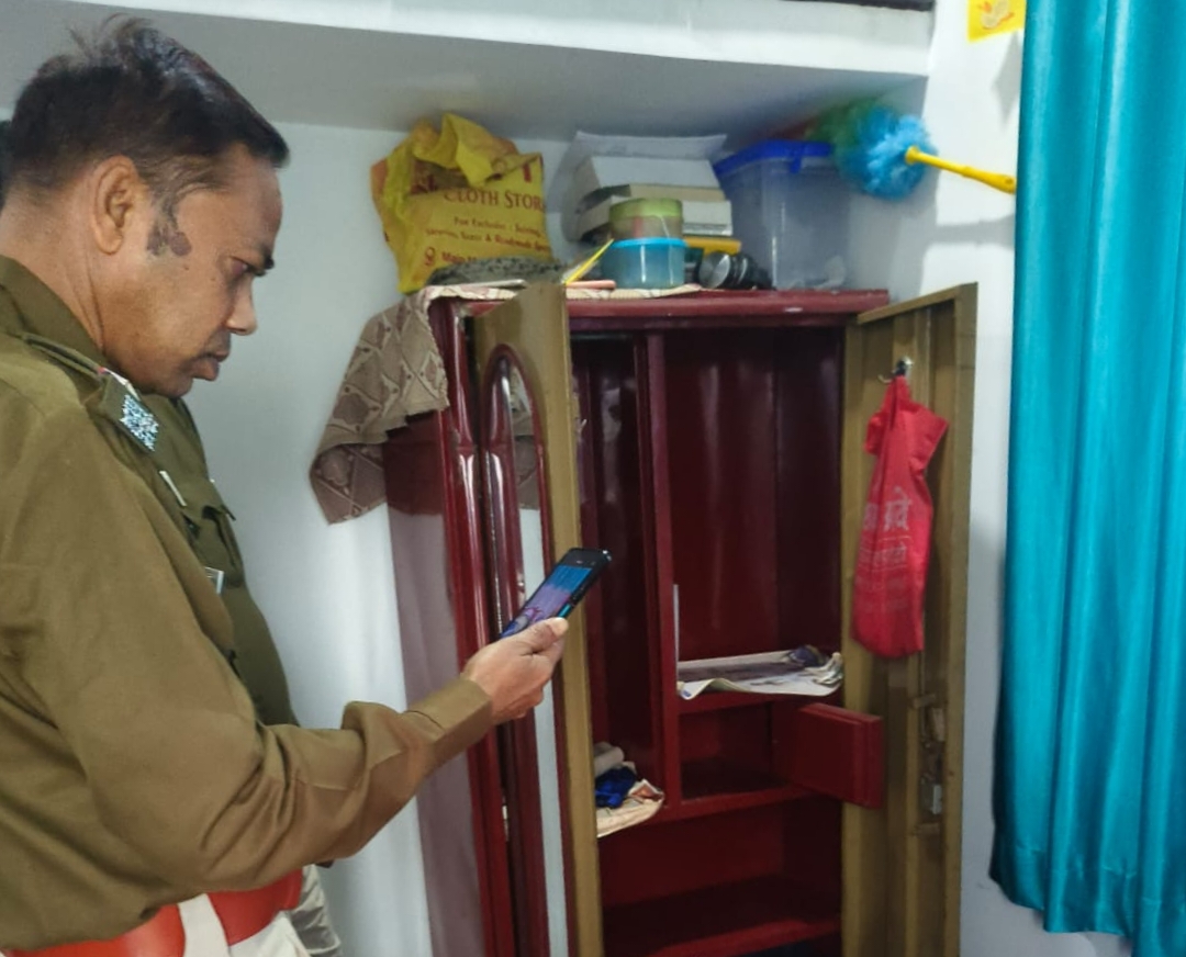 Gamhariya : सीनी आंबेडकर नगर में बच्चों संग दिल्ली गयी विधवा महिला के बंद घर से लाखों की चोरी