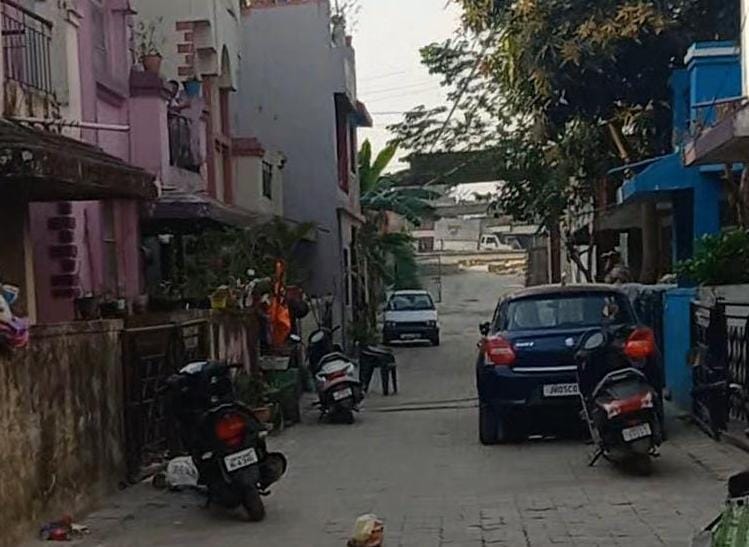 Jamshedpur: बालीगुमा वास्तु विहार में अवैध कब्जे का मामला, प्रशासन से सुरक्षा की अपील