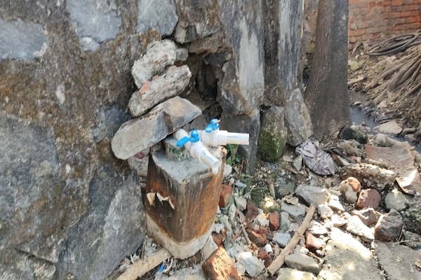 Bokaro : गर्मी की दस्तक के साथ ही BSL के आवासीय क्षेत्र में जल संकट की आहट, अवैध कनेक्शन को जिम्मेदार ठहरा रहे लोग