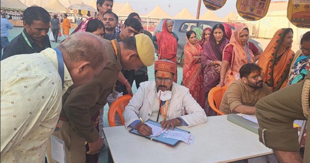 Mahakumbh 2025: महाकुंभ में 8 लाख श्रद्धालुओं को मिला आयुष सेवा का लाभ