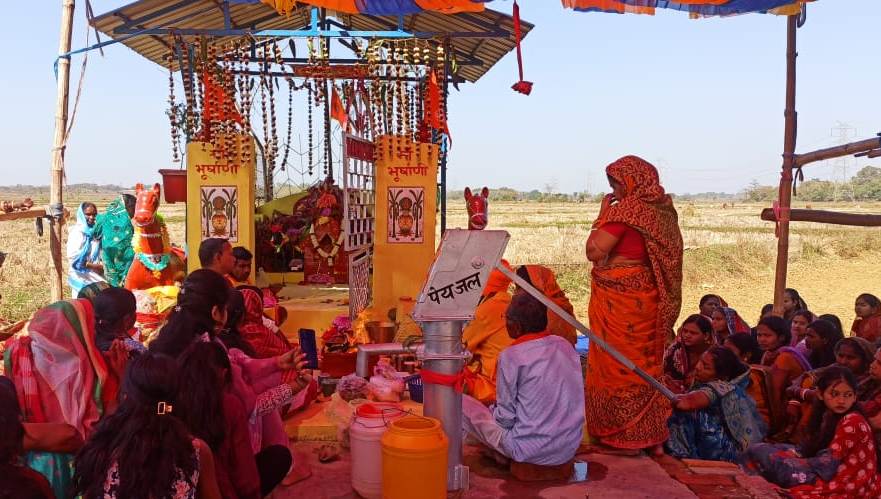 Baharagora : मां भूर्षाणी की चौथी प्रतिष्ठा वार्षिकी बड़ी धूमधाम के साथ मनाया गया