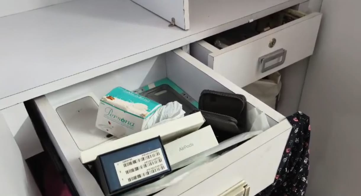 Jamshedpur : चोरों पर नकेल कसने में पुलिस विफल, मानगो में एक ही रात डॉक्टर समेत तीन घरों में चोरी