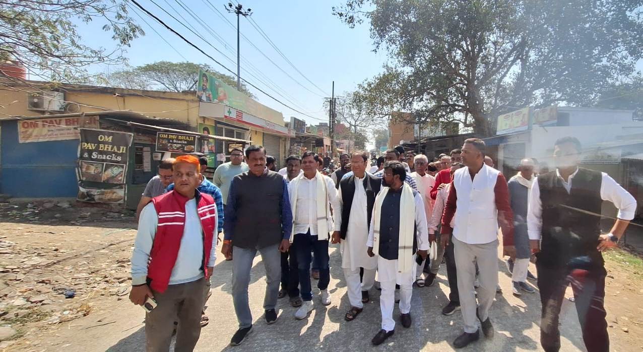 Jamshedpur : हाउसिंग बोर्ड के अध्यक्ष ने गोविंदपुर में भू-परिसंपदाओं का किया निरीक्षण