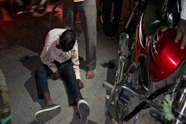 Potka : कार व बाइक जोरदार टक्कर, सेवानिवृत पुलिसकर्मी समेत दो घायल